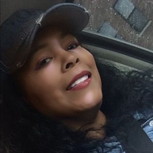 Meet your Posher, Katherine